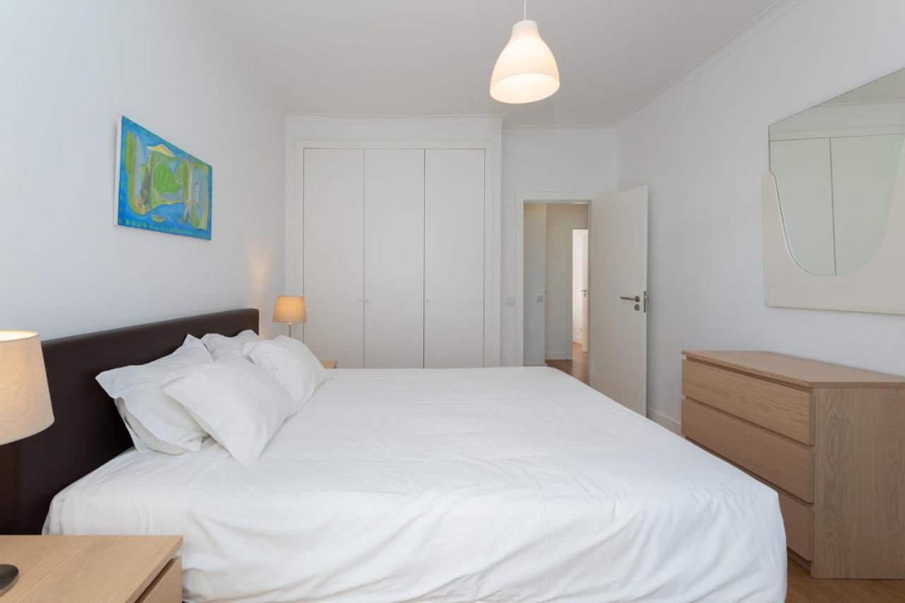 Al - Apartamentos Vista Mar Quarteira Ngoại thất bức ảnh