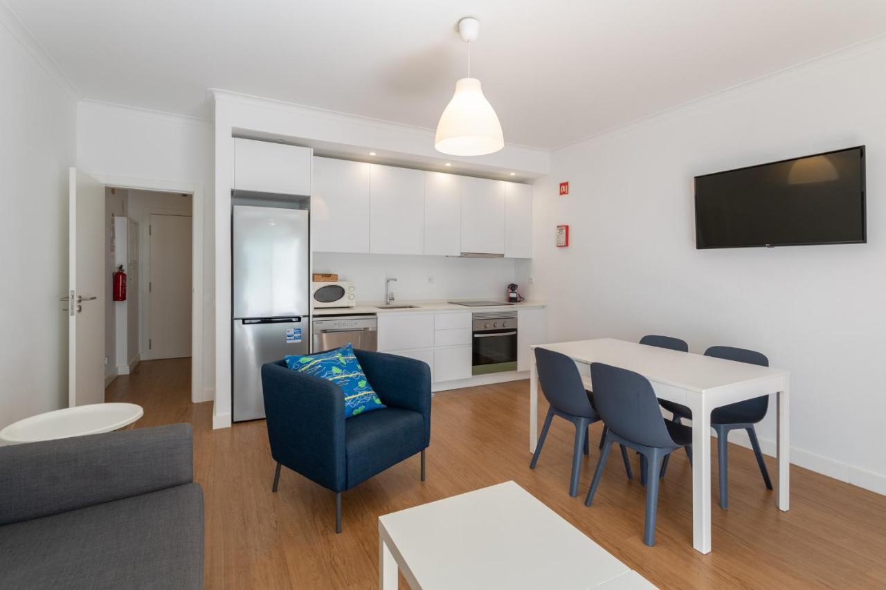 Al - Apartamentos Vista Mar Quarteira Ngoại thất bức ảnh